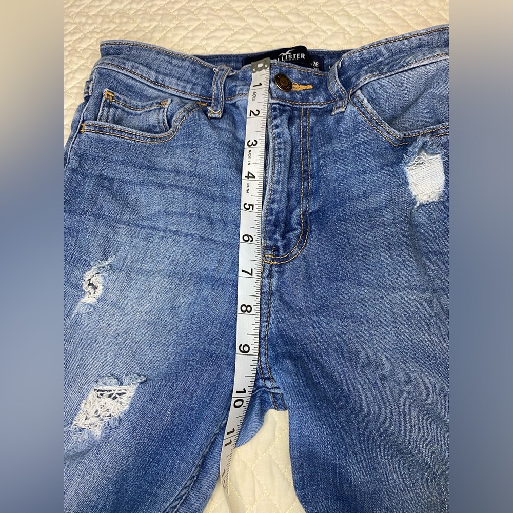 Hollister High Rise Super Skinny - Picture 5 of 9